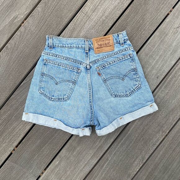 Made in USA Levis 954 Vtg Highwaisted Denim Jean Shorts 25 26 Womens Ora… - Picture 3 of 7